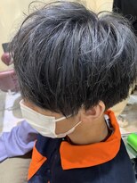 ブリーチ ラボ エーアイ 原宿店(BLEACH LABO Ai)&nbsp;シルバーカラー/フェードカット/ニュアンスマッシュ[原宿駅］