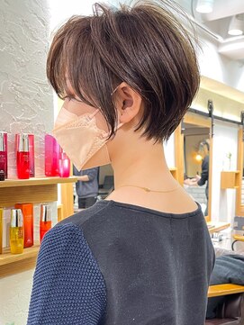 アヴァロン(AVALON) 絶壁解消・ひし形・くびれ・大人ショートボブ・30代40代【猪狩】