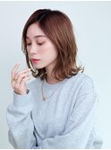 【40代髪型】外ハネくびれヘア[グレージュ/ニュアンスカラー]