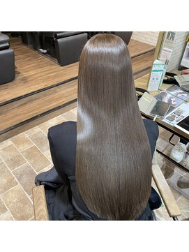 アシュレイ(ASHLEY) suzu ベージュカラー 髪質再生トリートメント 大阪福島区