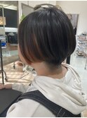 ショートボブ