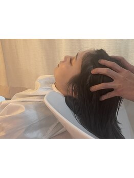 【スパ付クーポンあり】“選べるアロマ”のヘッドスパで極上のリラックスなひとときをお過ごしください*