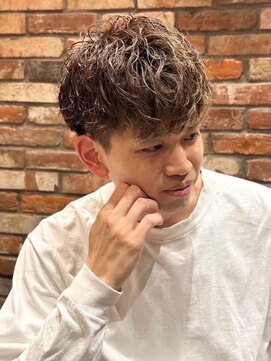 プレミアムバーバー 表参道店(PREMIUM BARBER produce by HIRO GINZA) 波巻きマッシュ