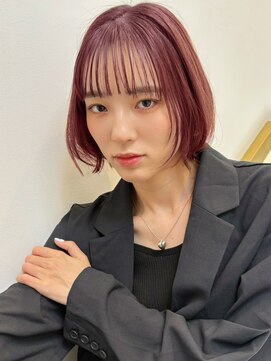 トルネード(TORNADO) ピンクアッシュフェイスレイヤーボブ似合わせ小顔t717