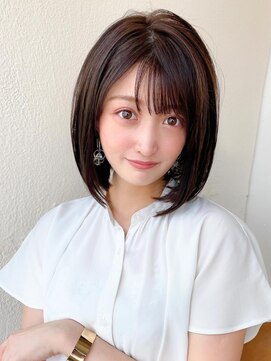 ラルユー 金山(LallYou) 30代40代に人気の大人かわいい前髪ありのくびれショート