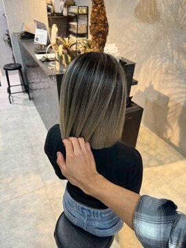 メリー オオサカ(Merly Osaka) バレイヤージュ