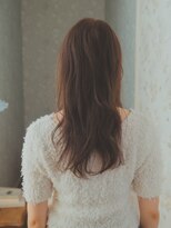 アマリス(Amaris)&nbsp;レイヤーセミロング20代/30代/40代/庭瀬