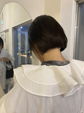 ダイアモンドリリーキートス(Diamond Lily kiitos) 黒髪カタログ/クラゲヘアー/オリーブグレー/一宮/レイヤーカット