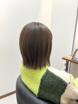 シンシア(CYNTHiA)&nbsp;外ハネグレージュ