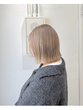 ミュー(Mu) ミルクティーベージュ　ベージュ　透明感カラー