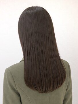 キリ 逗子(kiri) 逗子葉山切りっぱなしミディアムイルミナカラー髪質改善暗髪 m48