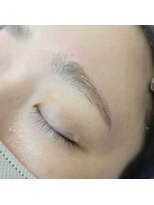 キッカ(Kikka)&nbsp;HBLで扱いやすい眉へ