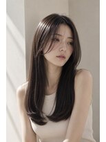 ラウムトウキョウ(RAUM TOKYO)&nbsp;暗髪ショコラブラウン×艶感ロング
