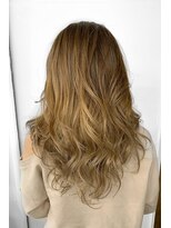 ブッディ(BDY)&nbsp;オンカラーで可愛く☆ナチュラルベージュバレイヤージュ