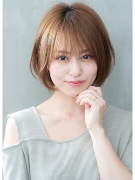 リル 8F 銀座(Rire) 【Rire-リル銀座-】美シルエット☆ショートボブ