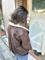 ハグ 横浜(HUG)&nbsp;コントラストハイライト　プラチナシルバー