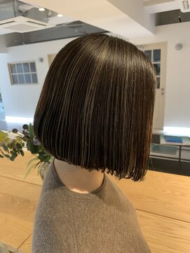 シェーン 仙台駅広瀬通店(schon) 脱白髪染めハイライト