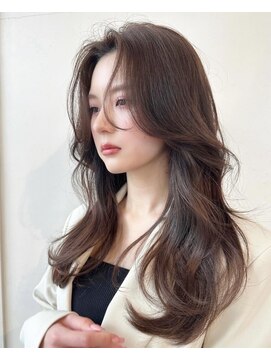 ベル 銀座5丁目店(Belle) 《韓国風ヘア》前髪長めのセンターパート顔まわりロングレイヤー