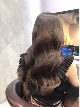 ウィリーベル 沖縄(WILLIE BELLE) 20,30,40代◎大人かわいい美髪スタイル/こなれ/シルキーベージュ