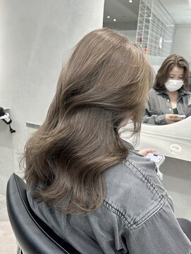 オニキス(ONYX) ブリーチカラー×グレージュカラー【aya指名】