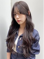顔まわりカットロングヘアレイヤーカットグレージュ