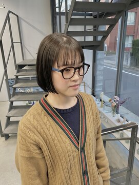 ヘアー アイス 御器所本店(HAIR ICI) 大人可愛い艶カラーカーキベージュブラウン丸みボブ