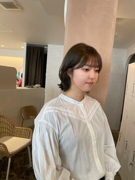 ユッカ 梅田(YUCCA) 【 YUCCA 】大人可愛い20代30代40代 ミディアム/切りっぱなし