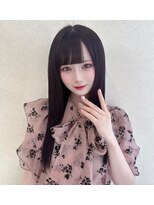 ユーフォリア 渋谷グランデ(Euphoria SHIBUYA GRANDE)&nbsp;顔周りレイヤー　薄めバング　韓国風へア　暗髪　ストレートYUKI