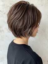 グート ヘアーラボ(gut HAIR LABO) 脱白髪染め/白髪ぼかし/ショートレイヤー