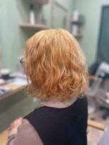 トットニゴー(totto nigoo)&nbsp;ハイトーンカラー&スパイラルパーマ