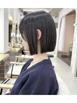 アイドットプラス 札幌大通り(i.+ODORI) 顎下2センチぷつっと小顔ボブヘア