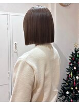 ロメオ 京橋(ROMEO)&nbsp;ぱつっとボブ○オリーブベージュ