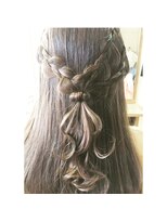 キキ 美容室(KIKI)&nbsp;パーティヘアアレンジ★