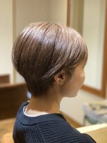 ムスビ(hair musubi) ナチュラルブラウンベージュ×大人ショートボブ