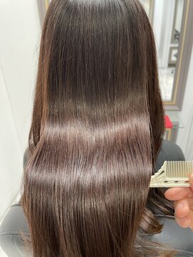 エスカーラ 表参道(THE ESCALA) @aidaman321/セクションカラー/ペールベージュ/外ハネボブ