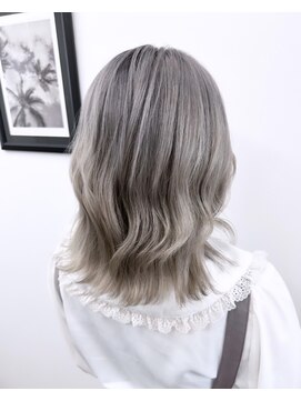 モアナ バイ ヘッドライト 沖縄南風原店(Moana by HEADLIGHT) Moana【南風原】#ケアブリーチ#ダブルカラー#トリートメント