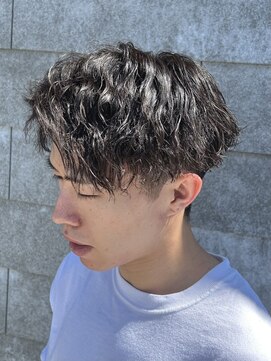 ニアウ 伊勢崎連取店(Niau) 波巻きスパイラルパーマツイストスパイラルパーマシャドウパーマ