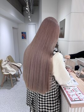 ペレ 渋谷(PELE) イメチェン/ホワイトブロンド/外ハネボブ/ワイドバング/渋谷