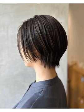 オリガミ トイロ(ORIGAMI TOIRO) ショートボブ