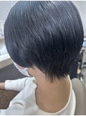 タイトな大人ショートスタイル♪