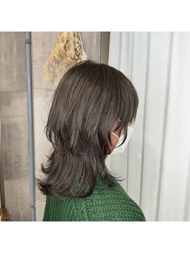 トゥーミー(to mee) グレージュカラー♪