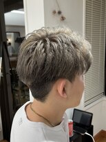 ザデイトウキョウ 表参道 青山(THE DAY TOKYO) MEN’S/サーフカール/刈り上げセンターパート/表参道駅/青山