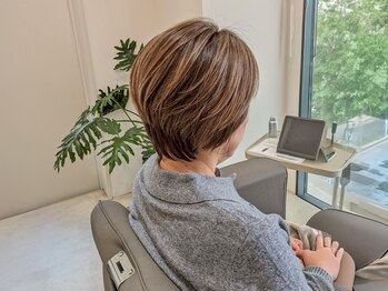 アン 国分寺駅前店(un)の写真/《パサつき・うねりに悩む大人女性へ》髪年齢を巻き戻す艶髪トリートメントカラーが人気◎[国分寺駅/ボブ]