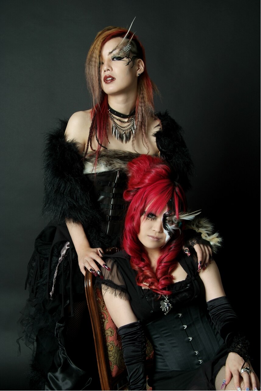 ヴィジュアル系ゴシック系にも人気の美容室。～晩餐～：L000984410