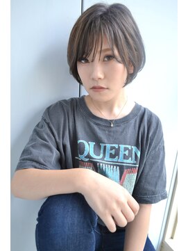 ヌード(NUDE) 「NUDE」#グレージュ 小顔ひし形ショートボブ