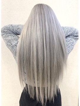 ラビスモア(Lovis moa) 魅力倍増カール/セミディ/シアーカラー/ダークアッシュ/姫カット