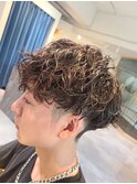 オシャレにカッコイイパーマスタイルに☆