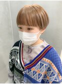 ミルクティベージュ、ブリーチカラー、マッシュショート