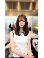 ノク(nok) 韓国女優レイヤー_美髪ピンクブラウン切りっぱなしボブ