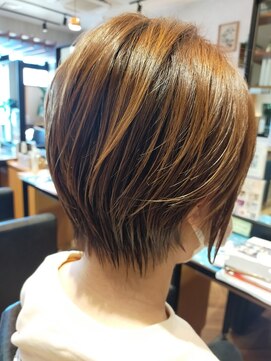 フレンズ 山鼻店(friend's) タイト毛束ショートボブ髪質改善ブリーチなしベージュカラー